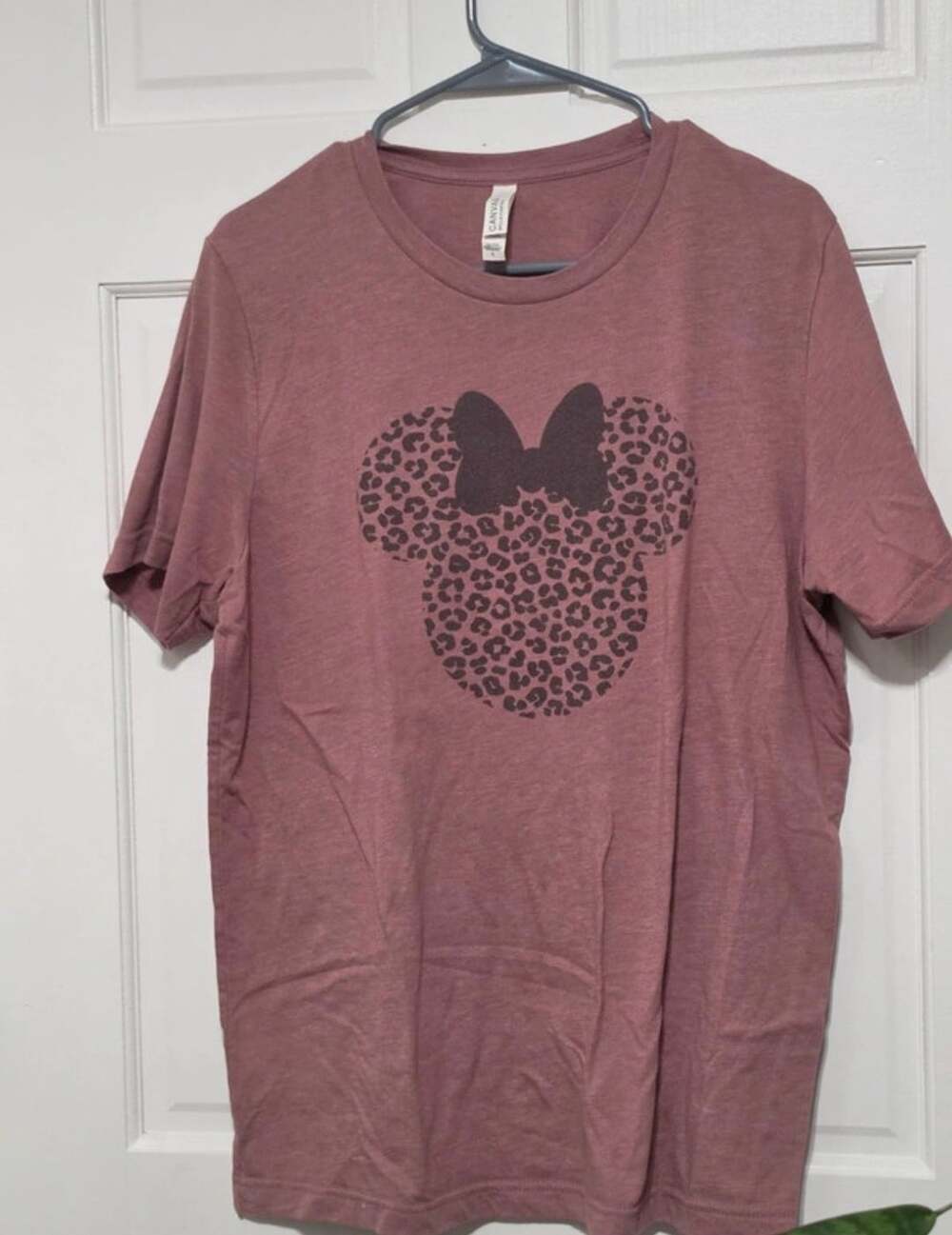 Bella+Canvas Disney Minnie Mouse Leopard Print Silhouette Graphic T-Shirt Mauve
